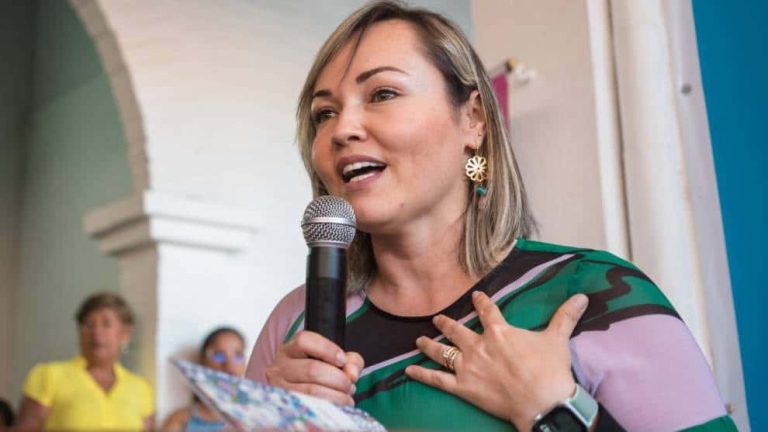 Procuraduría sancionó con suspensión a la alcaldesa de Socorro