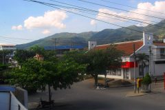 Accidente de tractomula en Girón deja un muerto y varios heridos
